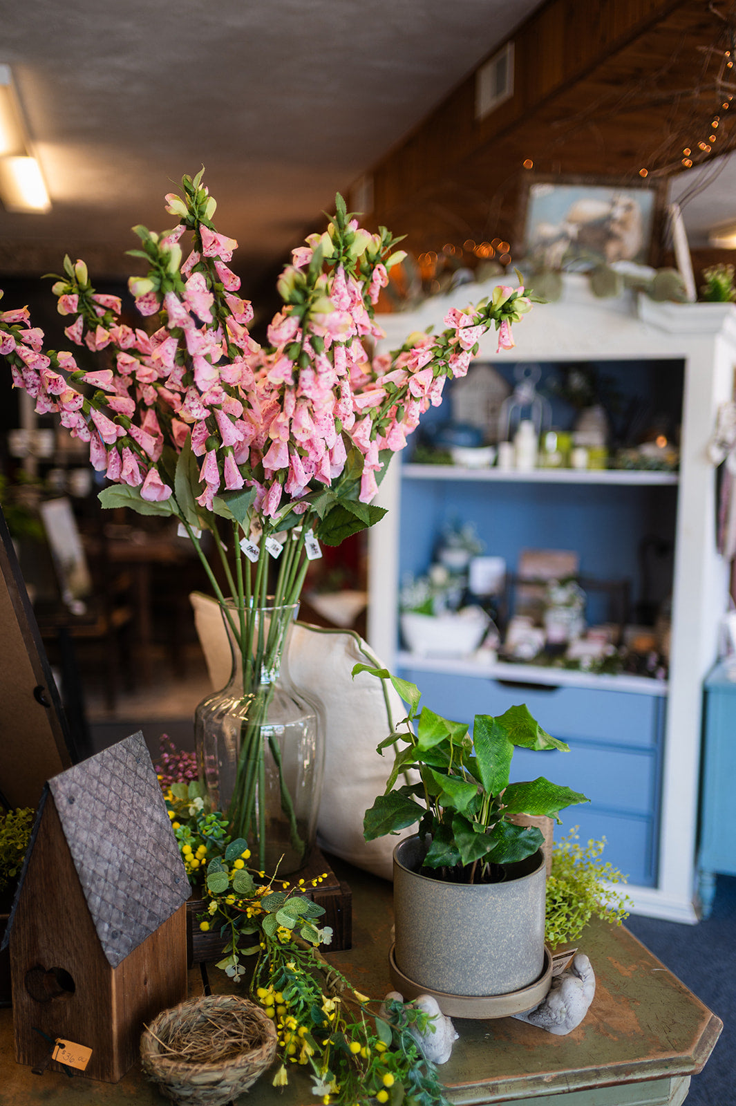 Load video: Forget Me Nots Floral Shop Walk Through